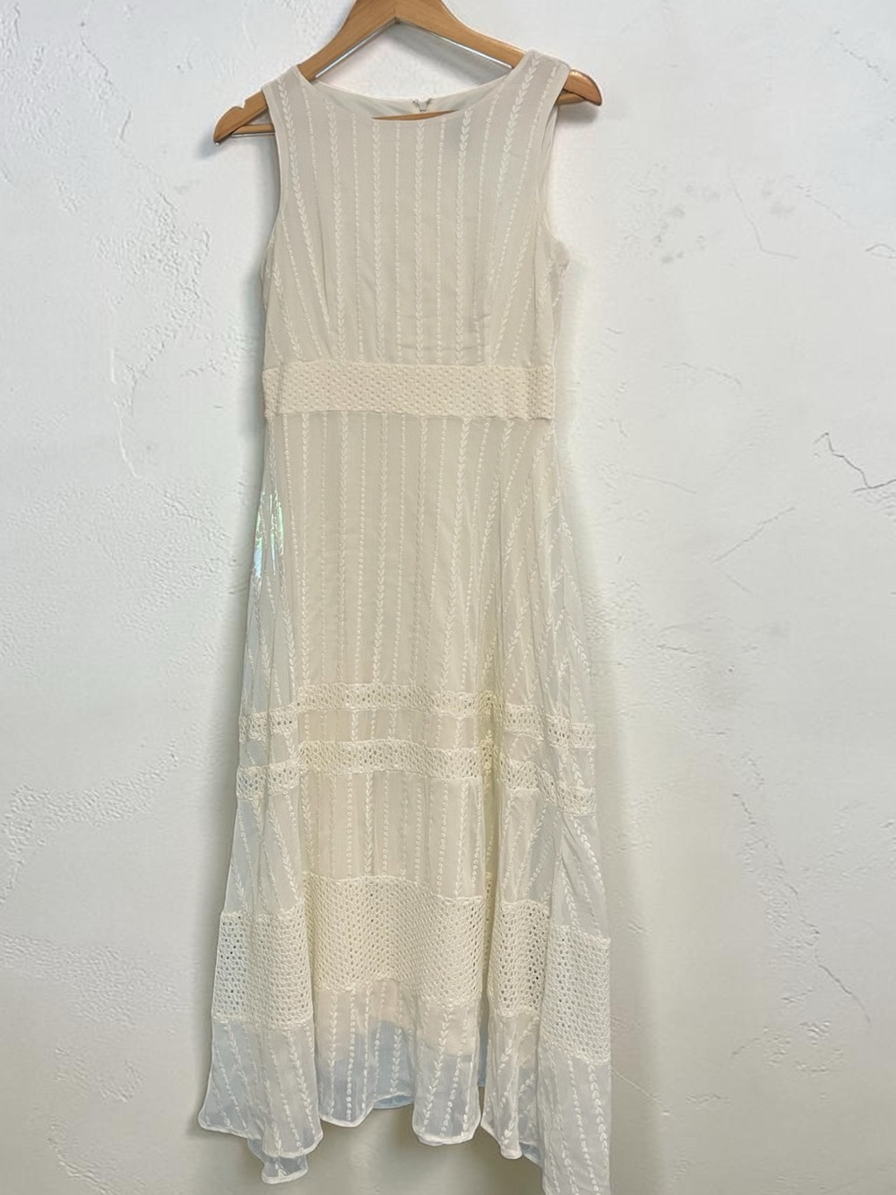 🖤 Whimsical Taylor Ivory Embroidered Lace Maxi Dress Size 4